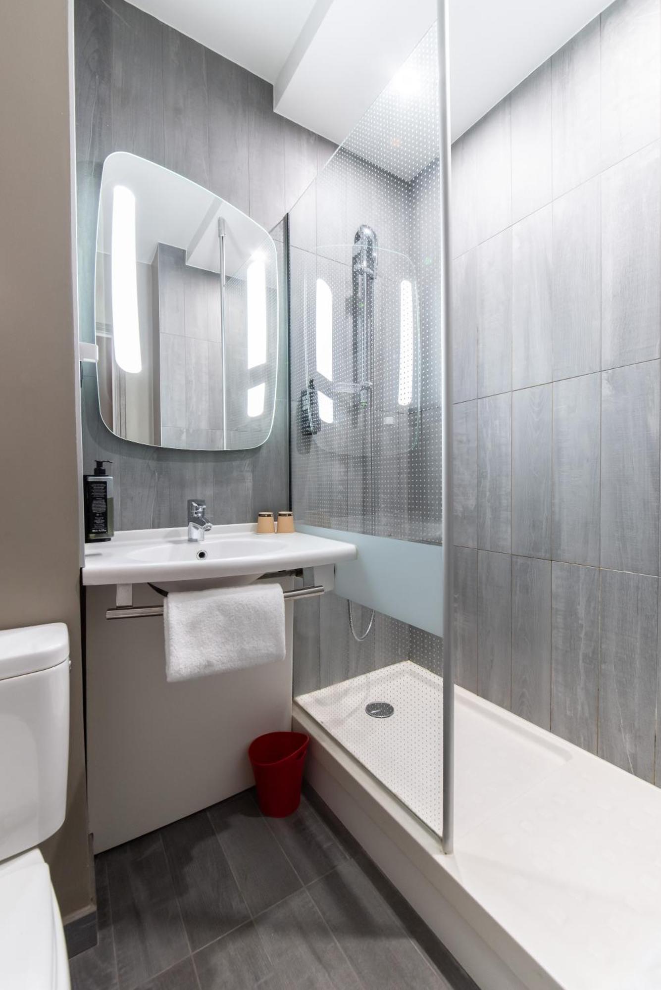 Hotel Ibis Lyon Nord Dardilly