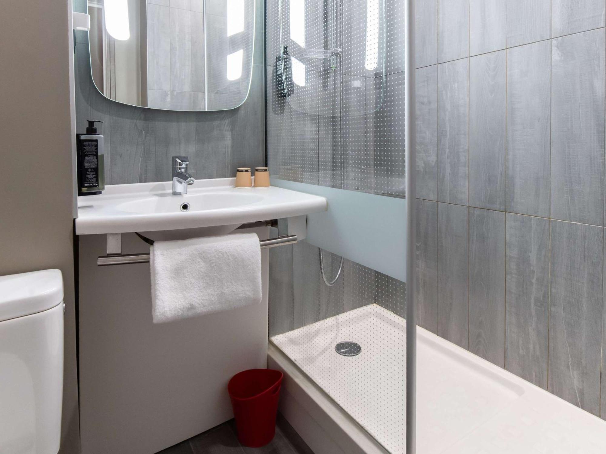 Hotel Ibis Lyon Nord 3*