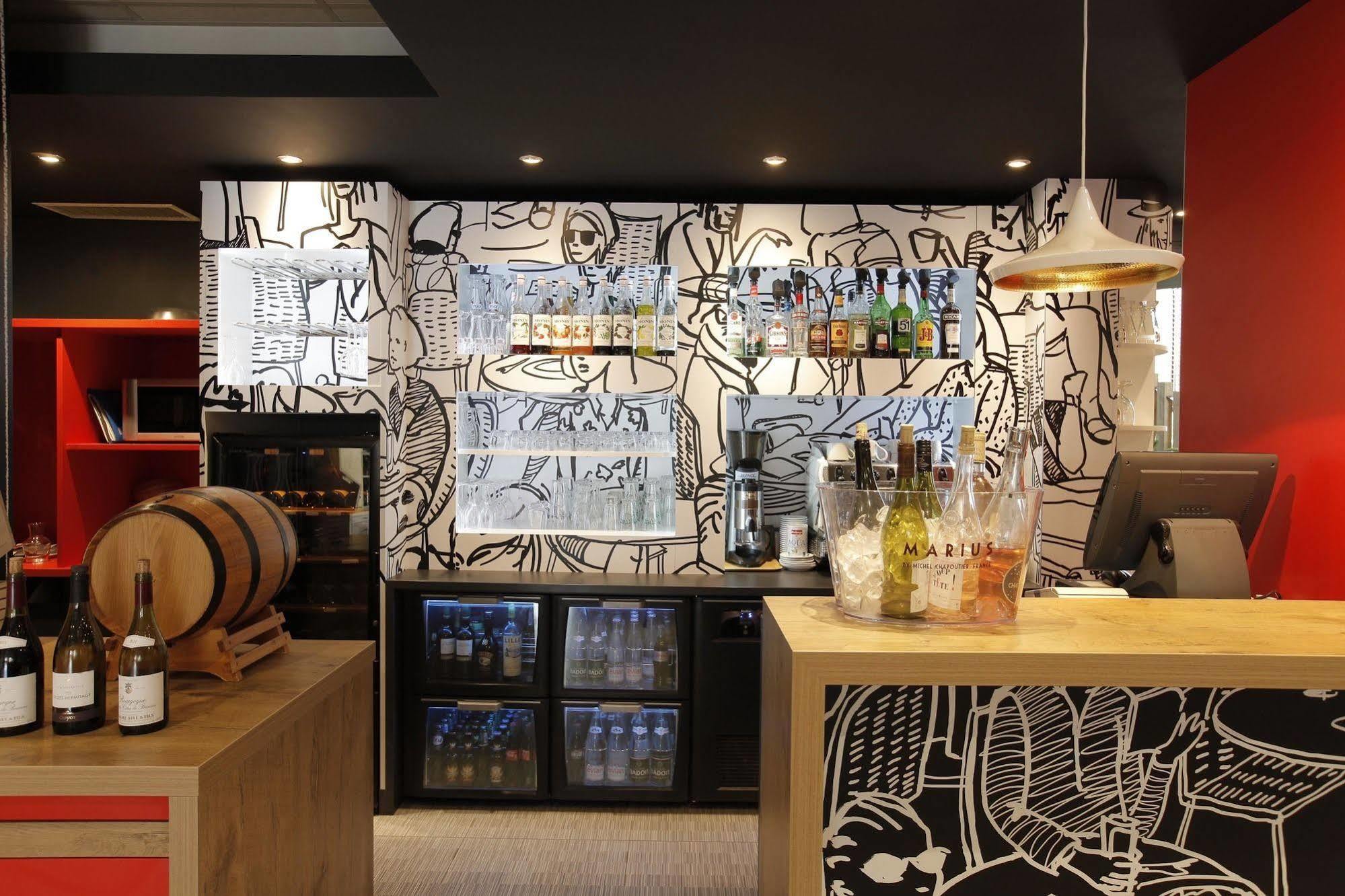 Ibis Lyon Nord 3* Dardilly